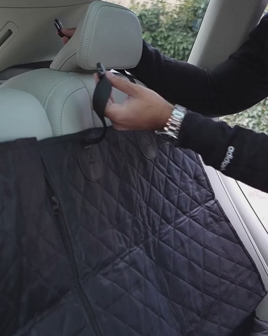 Husă auto universală pentru protecția banchetei și transportul animăluțelor